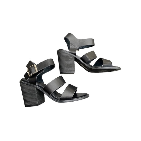 Luoika | Strappy | Chunky | Heel | Sandals | Size: 6.5 - Picture 2 of 13
